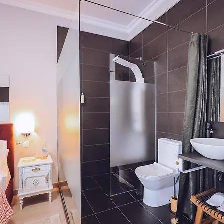 Downtown 4*