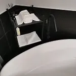Downtown 4*