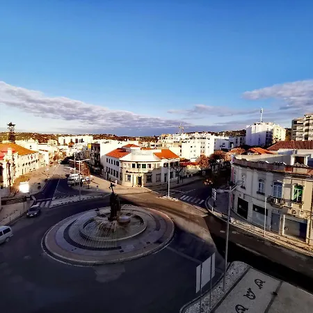 Downtown 4*